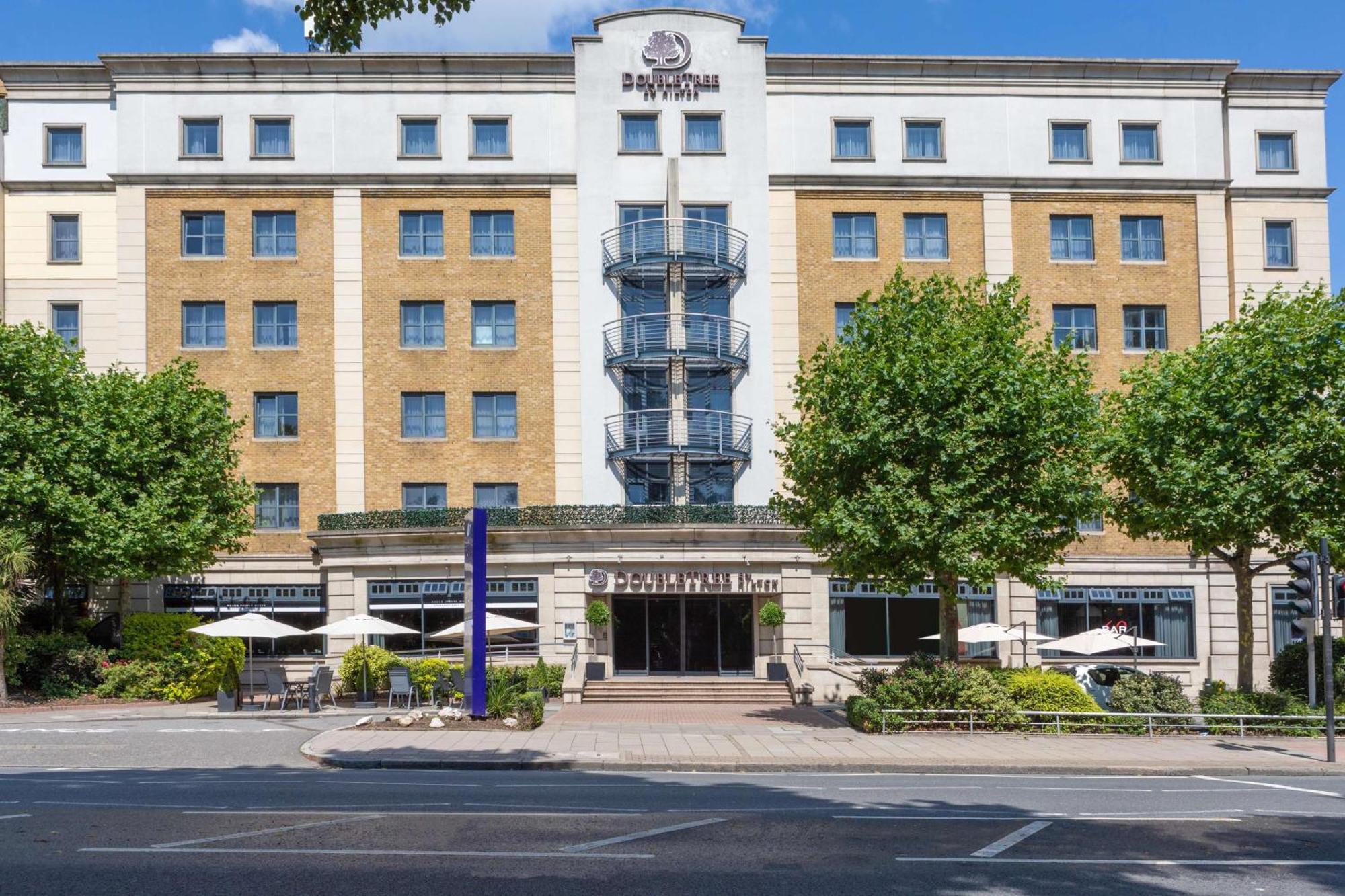 Doubletree By Hilton London Angel Kings Cross Hotel Exterior photo